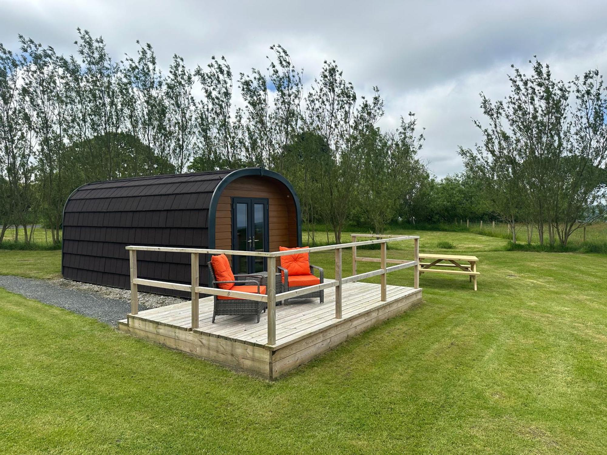 Hotel Three Peaks Pods Bentham Exterior foto